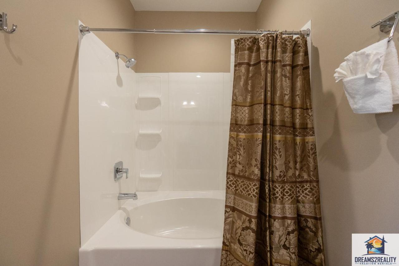 New Build - Walk-In - Resort Amenities - Near 76 Strip - Free Attraction Tickets - Fh-G201 Branson Luaran gambar